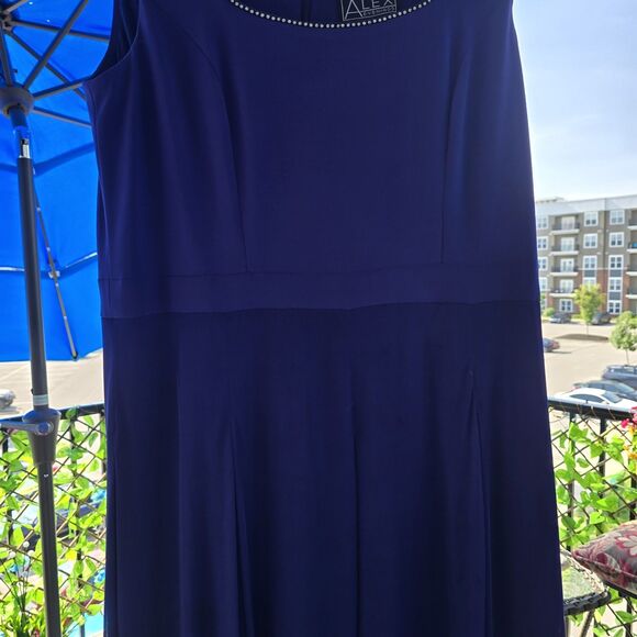 Alex Evening Ball Gown Maxi Dress 14 Purple Blue Rhinestone Embellished Neckline - Picture 5 of 15